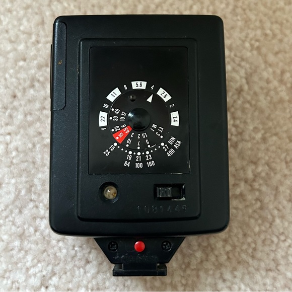 ONE DAY SALE ๐๐๐VINTAGE CHINON SLR CAMERA ๐ท WITH ๐ VIVITAR FLASH EUC FINAL - Picture 12 of 14